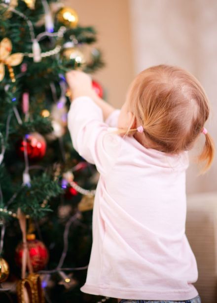 Спектакль «Новогодние приключения Маши и Вити»